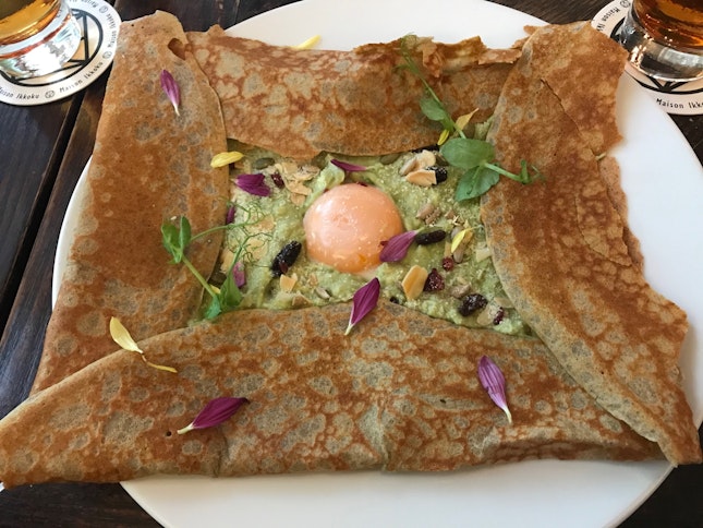 Avocado And Cheese Crepe