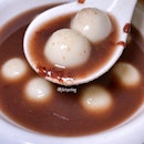Sweet Red Bean Soup with Prosperity Rice Balls