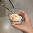 white chrysanthemum & goji berries ice cream
