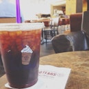 Iced Americano S$4.70 
Good morning and hello Friday, it's you again 🎊🎉🎈