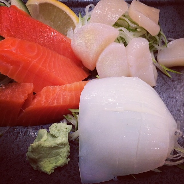 Salmon, Cuttlefish and Scallop sashimi #japanese #sashimi #food #foodporn #instafood