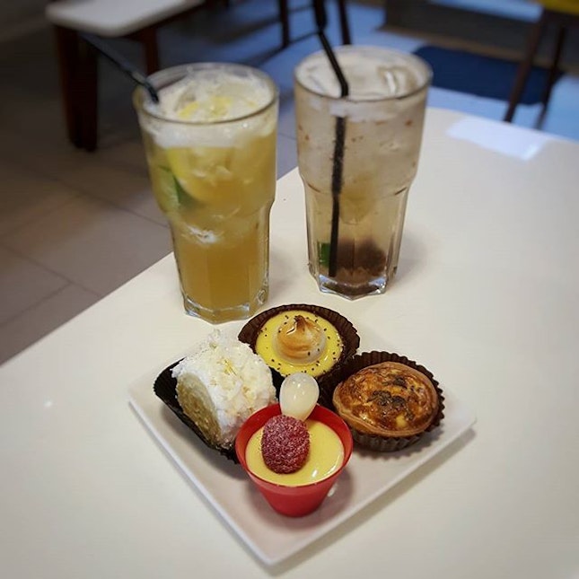 Drips Bakery Café | Tiong Bahru

#singaporefood #sgfood #sgeats #instafood #instafoodsg #foodhunt #foodporn #foodsg #foodpornsg #exploresingaporeeats #exsgcafes #burpple #exploresingapore #singaporeinsiders #sgcafe #cafesg #sgcafes #eatoutsg #sgigfoodies #sgfoodies #foodshare