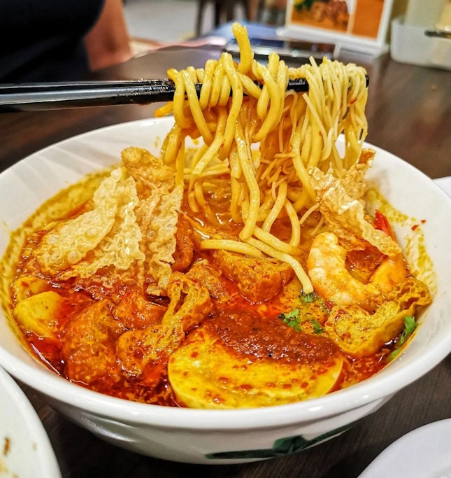 Penang Seafood Curry Noodles