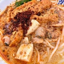 Another fav Laksa stall with xtra hum.