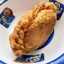 Our current fav chicken curry puffs after discovering it like two weeks ago.