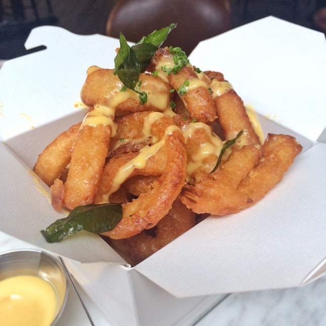 Salted Egg Onion Rings $12