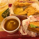 Texas Chicken Singapore NDP promoSwipe-> for voucher valid till 30 sep 😄 新加坡Texas炸雞套餐優惠😋.