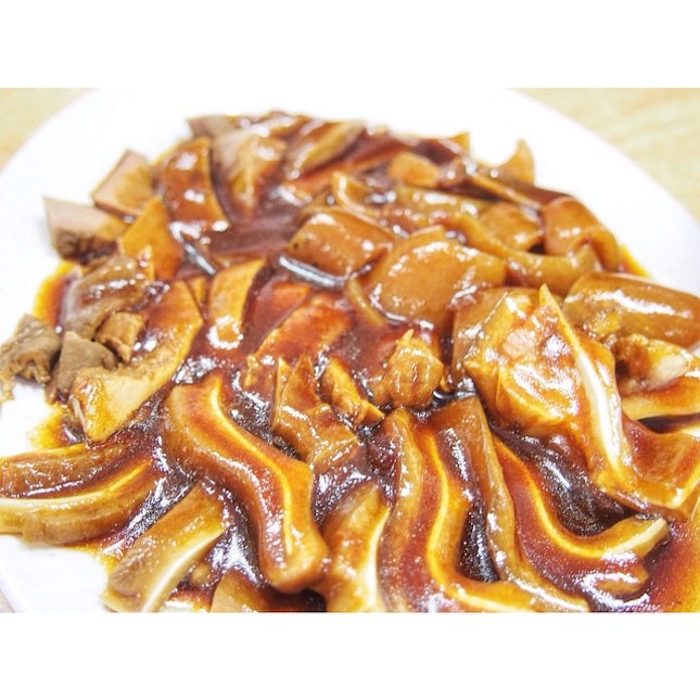 To go with the Ipoh Hor Fun Kway Tiao Kia is this plate of goodness.