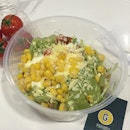 Pull Pork Salad Bowl by Guacamole 
#salad #healthyeating #cbdlunch #gucamole #sgfood #burpple #burpplesg #pullpork