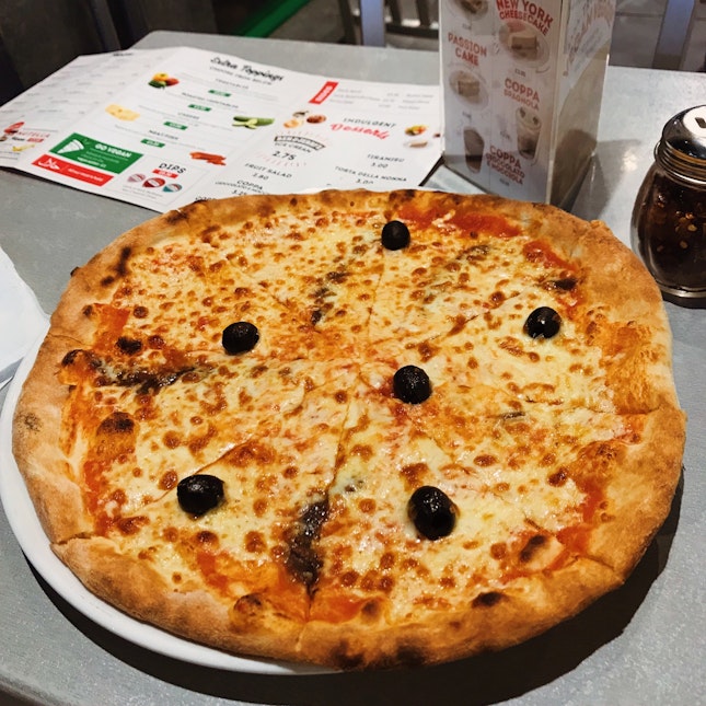 Neptune Pizza (£5.50 Nett)