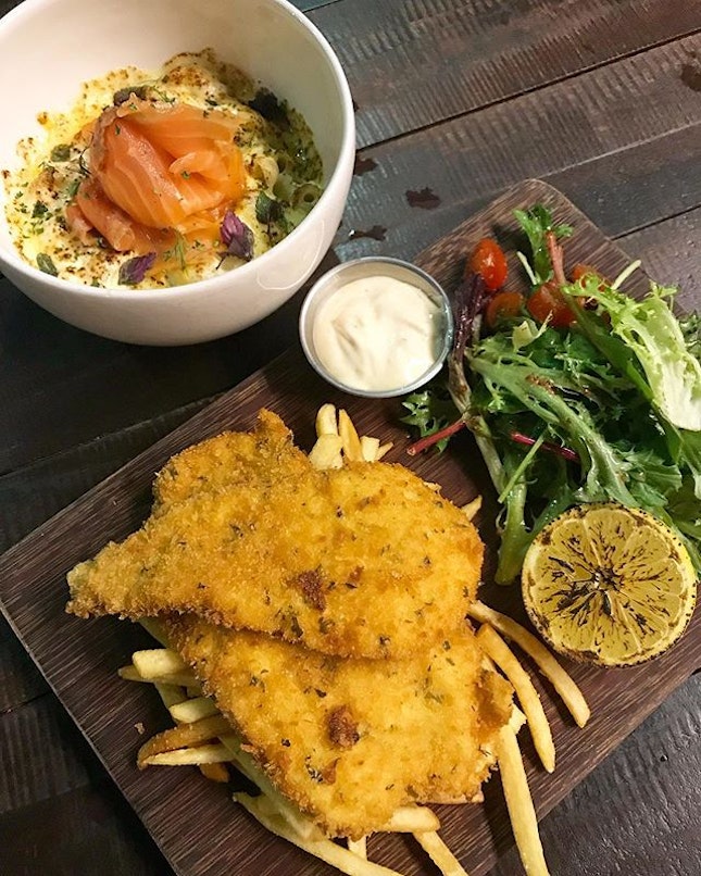 Chicken Schnitzel ($18) and Seafood Macaroni & Cheese ($20)
