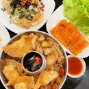 Herbal Mushroom Hotpot, Xing Hua beehoon & Crispy Roast “Pork”
