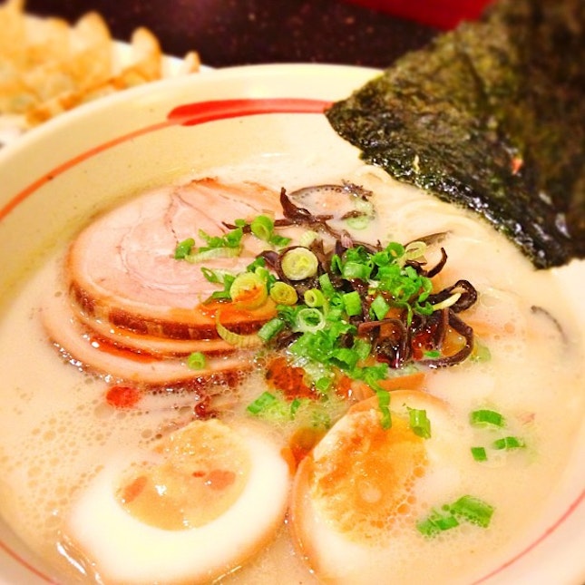 Simple pork broth 'paitan' ramen with extra eggs, char siew and chili oil.