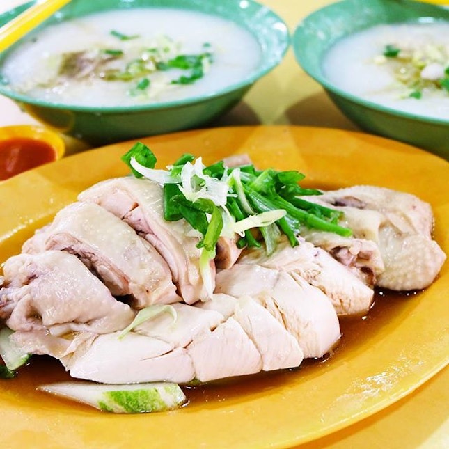 Cantonese-Style White Cut Chicken