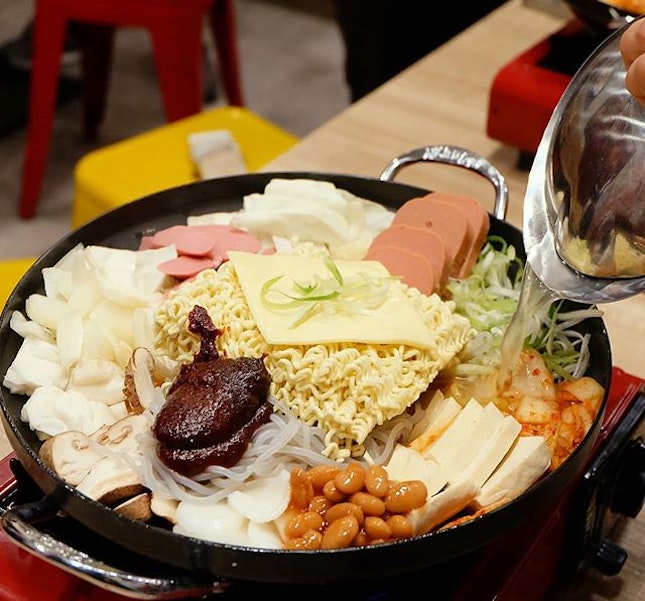 Spend a bubbling good time with your friends over Nene Chicken's newly launched Budae Jjigae!
