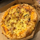Super Hawaiian Pizza