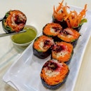 Have a Wellness Wednesday with the Vegetable Sushi at Sunny Choice Organic Vegetarian Cafe @railparkmall 
A firm favourite not among the vegans and vegetarians but also someone like me who is open to anything.