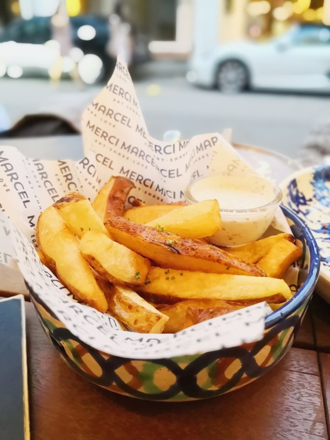 Homemade Fries With Truffle Mayonnaise Dips ($10)