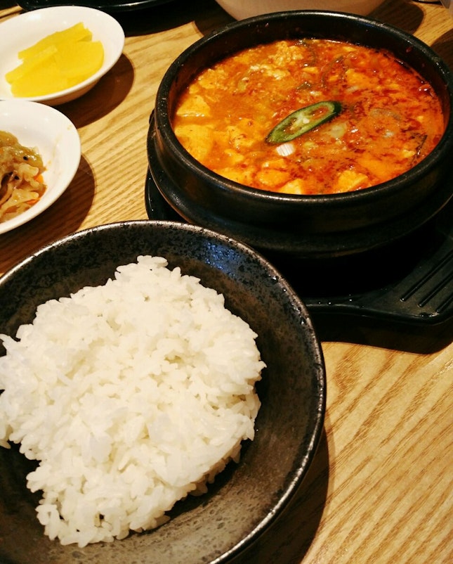 Spicy Tofu Stew (Sundunbu Jjigae)