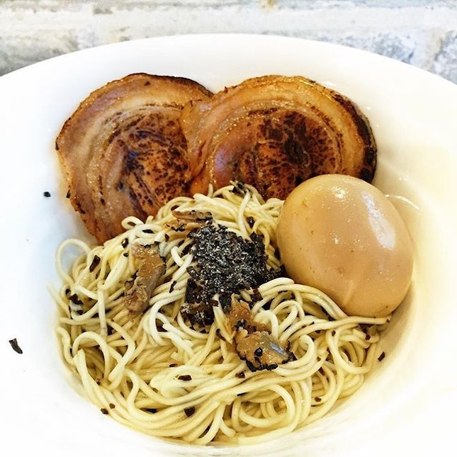 Truffle Ramen // fans of truffle would love the pungent aroma accompanying each slurp of noodles, but in my opinion, the lightly torched char shu stole the show // worth a try for novelty's sake