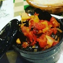 New Zealand fare mussels w tomato & herbs #JacksPlaceSG