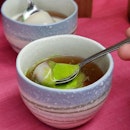 Matcha & Houjicha daifuku cream tea from @hibiki_sg.
