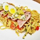 Green Curry Lychee Duck Linguine (SGD $19) @ Five Marbles Craft Beer Restaurant.