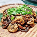 Stewed Mushrooms With Minced Pork (SGD $18) @ TungLok XiHe Peking Duck.