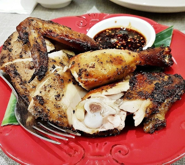 PenLaos Signature Grilled Chicken (SGD $12 Half) @ Un-Yang-Kor-Dai (UYKD).
