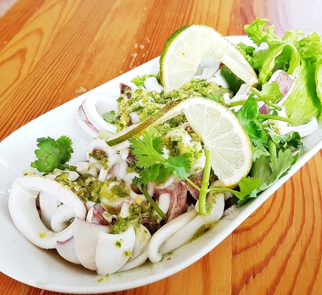 Pla Muk Neung Manao / Squid With Thai Lemon Sauce (SGD $10) @ Nangfa Thai Kitchen.
