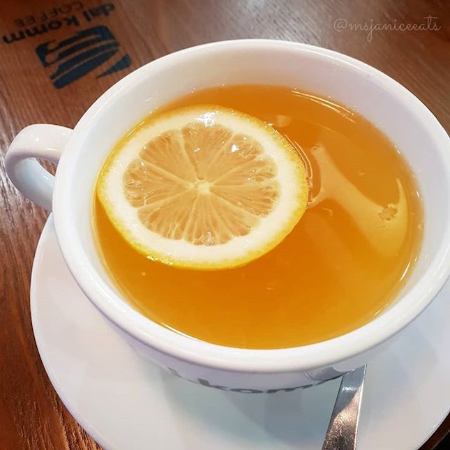 🌟 Citron Tea 🌟

A hot and comforting cuppa of citrusy goodness!