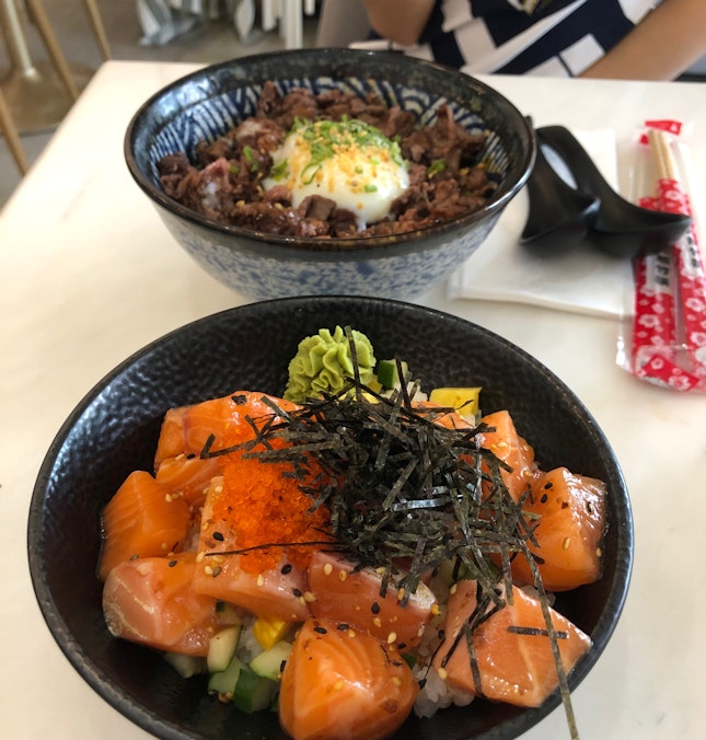 Salmon Bowl And Truffle Beef