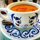 翠華热奶茶的象征。。 👎 杯靓但茶真D很难饮

#杯的象征 #burpple #burpplegoeshk #翠華餐廳 #热奶茶