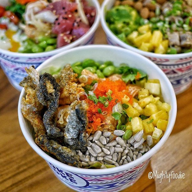 Build your own Poke Bowl @pokedoke.sg from regular size at $12.50, medium size at $14.90 to large size $18.90.