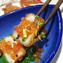 @sushiairways Deep Fried Scallop with generous Fish Roe.