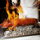 Roasted Suckling Pig with five
grain Glutinous rice and Chinese cured meat.