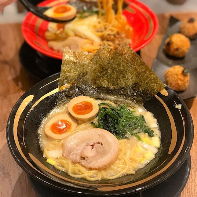 Shoyu tonkotsu seasoned egg ramen [$16++] As part of @machidashotensingapore 's 1st anniversary promotion, all ramen are going at 1-for-1 from 23-29th June!