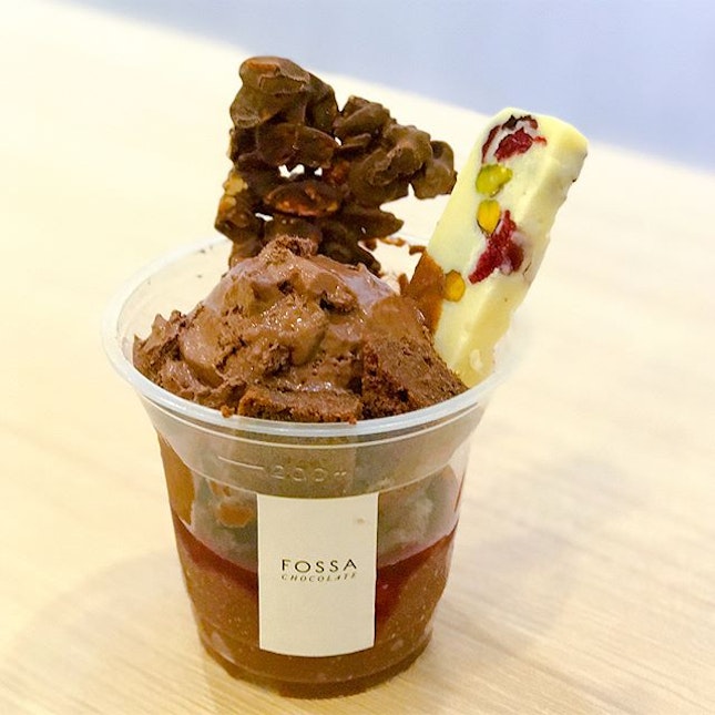 Fossa chocolate parfait [$6.80]
A collaboration with @fossachocolate , this parfait is only available till 30 September that features a new ice cream made using oko cabrie 72% chocolate.