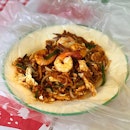 Wanted to find something pink to eat on this #PinkDot12 weekend but when I saw char kway teow was available....