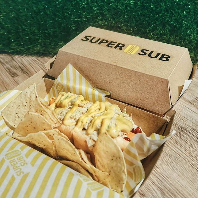 So this new fast food chain called Super Sub just opened at Suntec City West Atrium's basement.
