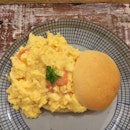 Scrambled Egg With Smoked Salmon On Toast
