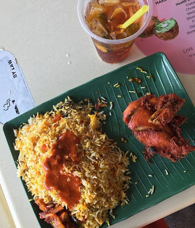 Our post-workout meal 😂 this Ayam Nasi Briyani ($5.50) is 💯💯- spice goodness in a plate.