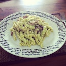 @ners_ cooked lunch for me 
#homecooked #pesto #pasta