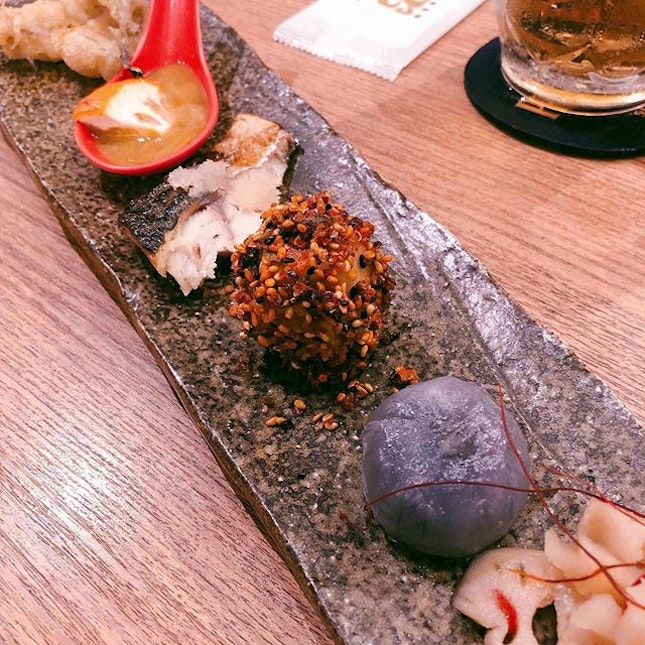 Teppei Japanese Restaurant Omakase ($80) • #letsguide #burpple #foreverhungry #singaporeeats #instagood #chope #hungryeatwhat #hungryeatwhere #foodie #foodiesg #hungrygowhere #chope #entertainerapp #sgfood