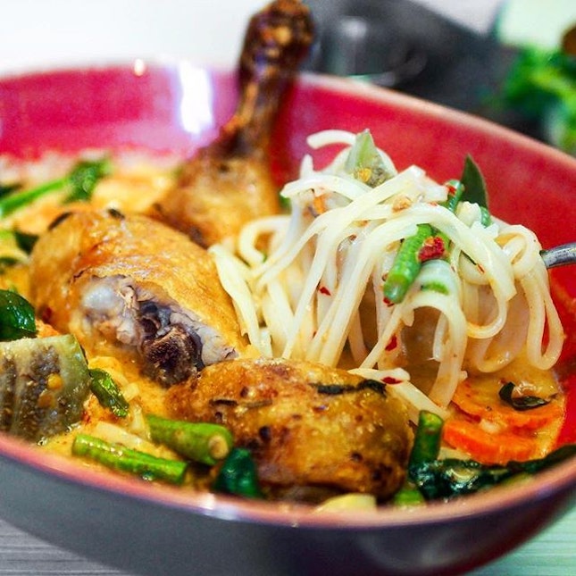 Thai Laksa with Chicken $15.80
☻☻☻☻☻☻☻☻☻☻
NEW on the menu!!