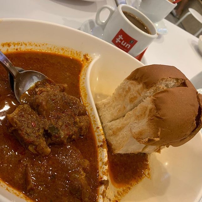 Beef Rendang with Kopi ($7.50) - I requested to have toast instead of rice.