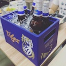 Free beer from the tiger!