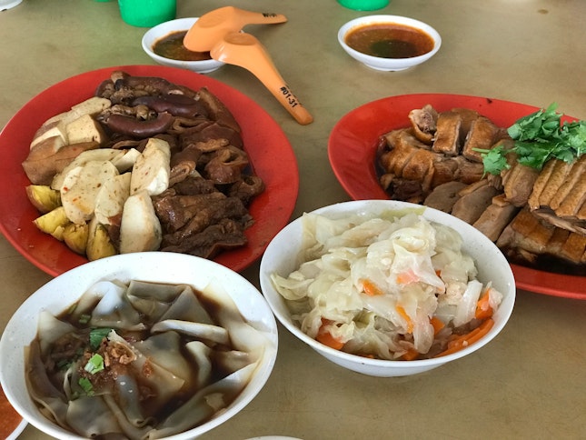 Kway Chap And Braised Duck
