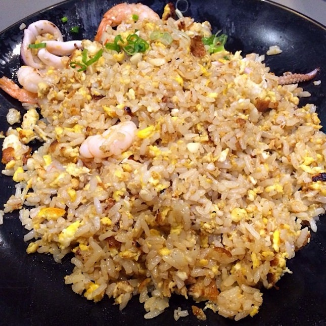 seafood fried rice which is surprisingly nice too despite the fast serving!
