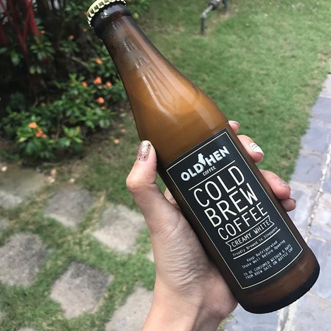 Cold brew ($7.50) @oldhencoffee chilled creamy yummy bottled caffeine is the way to go on a hot lazy Saturday afternoon spent with my korean beau Lee Dong Wook on "bubblegum" ...
